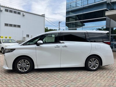2025 Toyota ALPHARD photo 79