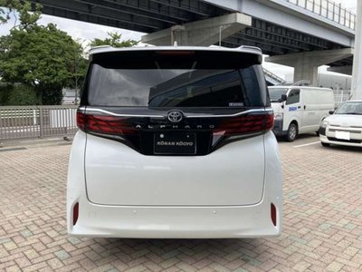 2025 Toyota ALPHARD photo 76