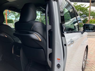 2025 Toyota ALPHARD photo 52