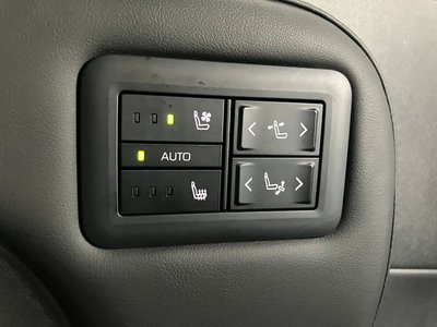 2025 Toyota ALPHARD photo 41