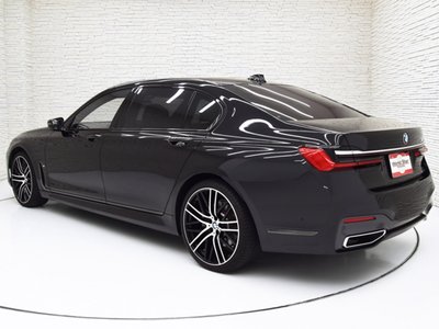 صورة 2 لـ 2020 BMW 7 SERIES