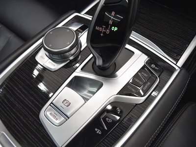 صورة 16 لـ 2020 BMW 7 SERIES
