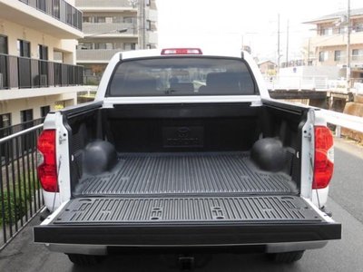 2016 Toyota TUNDRA thumbnail 18