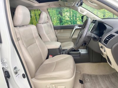 2023 Toyota LAND CRUISER PRADO 照片 8