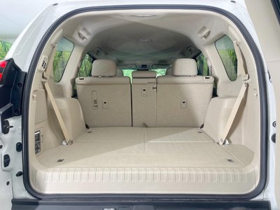 2023 Toyota LAND CRUISER PRADO 照片 11