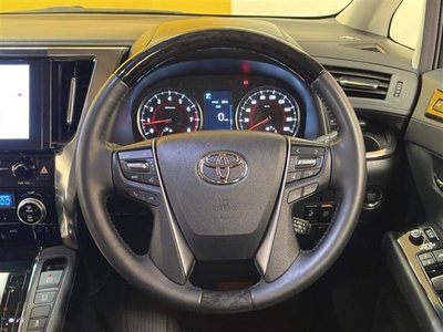 2022 Toyota ALPHARD — фото 17