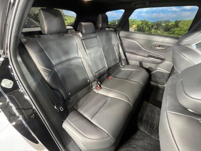 صورة 10 لـ 2025 Toyota CROWN ESTATE