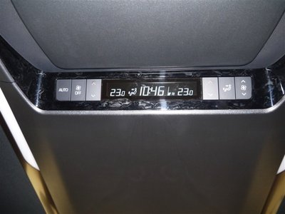 2024 Toyota ALPHARD — фото 10