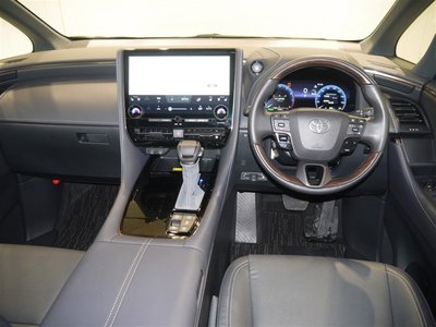 2024 Toyota ALPHARD — фото 5