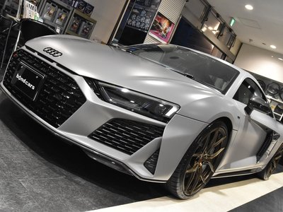 2024 AUDI R8 photo 2