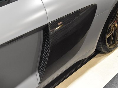 2024 AUDI R8 photo 16
