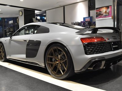 2024 AUDI R8 photo 4