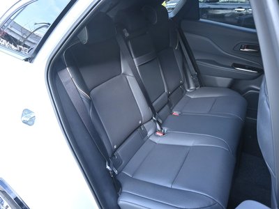 صورة 36 لـ 2025 Toyota CROWN SPORT