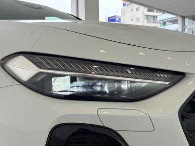 2025 AUDI S5 AVANT photo 61