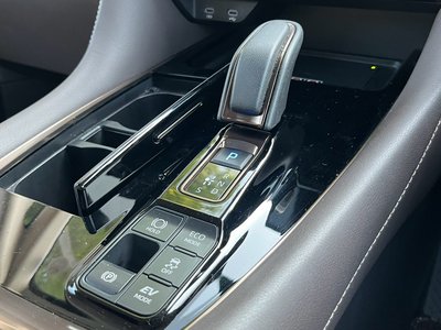 2023 Toyota ALPHARD — фото 33