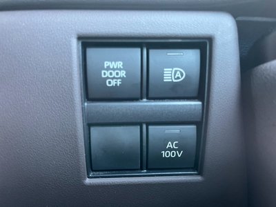 2023 Toyota ALPHARD — фото 26