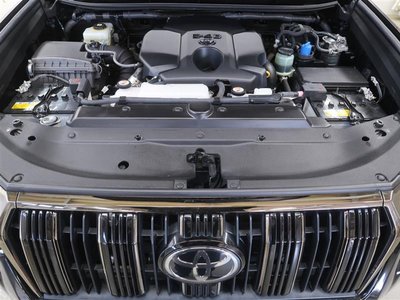 2021 Toyota LAND CRUISER PRADO — миниатюра 35