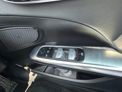 2025 Mercedes-BENZ C-CLASS thumbnail 36