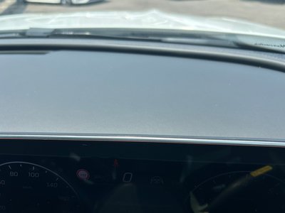 2025 Mercedes-BENZ C-CLASS thumbnail 34