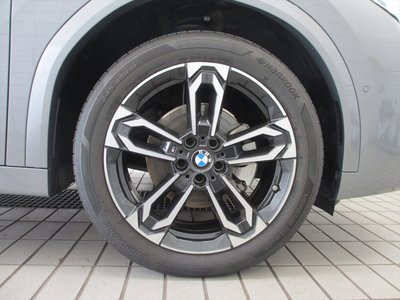 2025 BMW X2 thumbnail 17