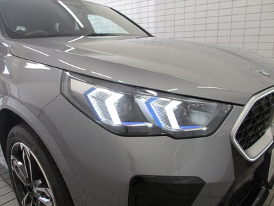 2025 BMW X2 photo 8