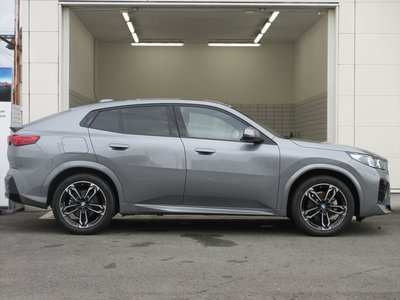 2025 BMW X2 photo 4