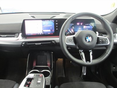 2025 BMW X2 thumbnail 31