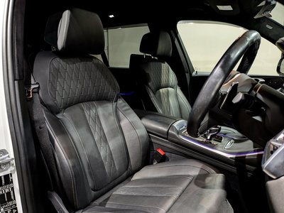 2019 BMW X7 photo 3