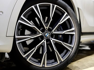 2019 BMW X7 thumbnail 19