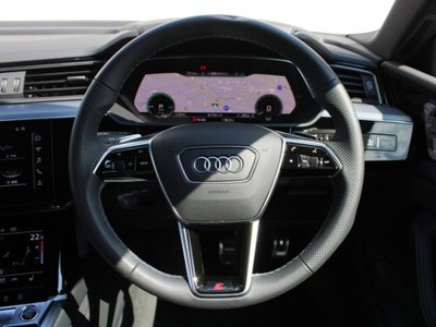 2024 AUDI Q8 SPORTBACK E-TRON thumbnail 23
