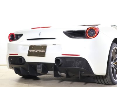 صورة مصغرة 16 لـ 2018 Ferrari 488 SPIDER