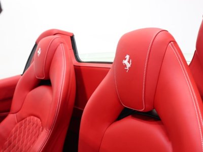 صورة مصغرة 10 لـ 2018 Ferrari 488 SPIDER