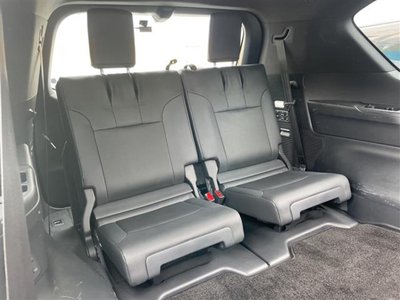 2023 Lexus LX — миниатюра 20