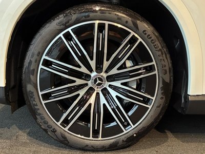 2026 Mercedes-BENZ EQE photo 3