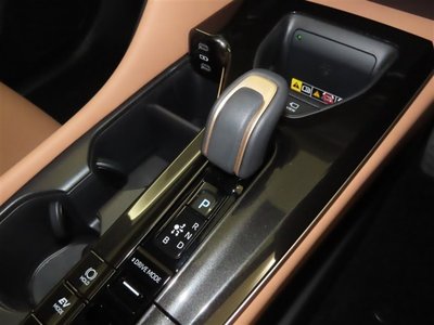 2024 Toyota CROWN SPORT thumbnail 21