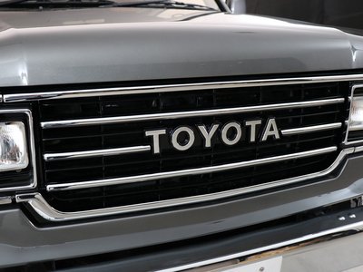 2002 Toyota LAND CRUISER 100 — фото 28