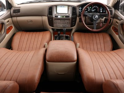 2002 Toyota LAND CRUISER 100 — фото 10