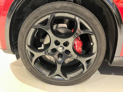 صورة 15 لـ 2025 ALFA Romeo STELVIO
