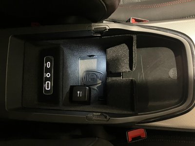 صورة 8 لـ 2025 ALFA Romeo STELVIO