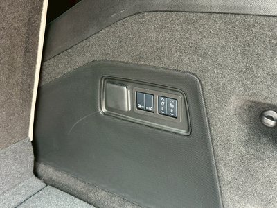 2025 Cadillac ESCALADE — миниатюра 70