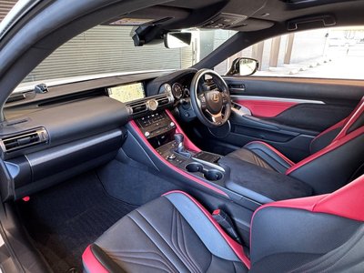 2020 Lexus RC F photo 13