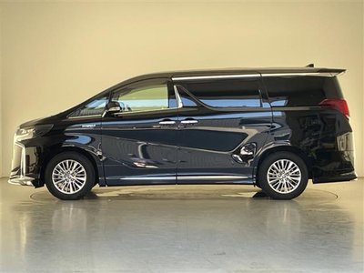 صورة 46 لـ 2021 Toyota ALPHARD