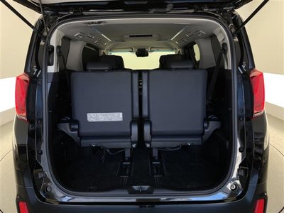 صورة 39 لـ 2021 Toyota ALPHARD