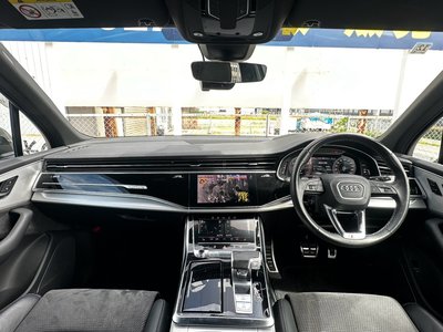 2022 AUDI Q7 photo 3