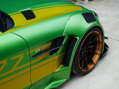 صورة 5 لـ 2017 Mercedes-BENZ GT AMG
