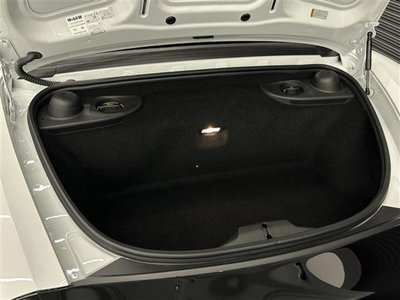 2018 Porsche 718 thumbnail 32