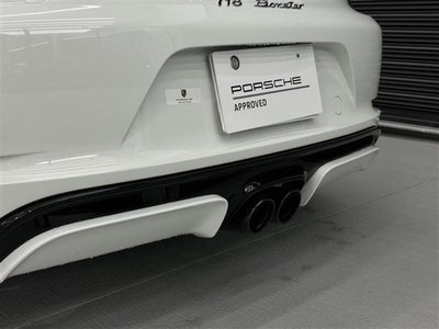 2018 Porsche 718 photo 10