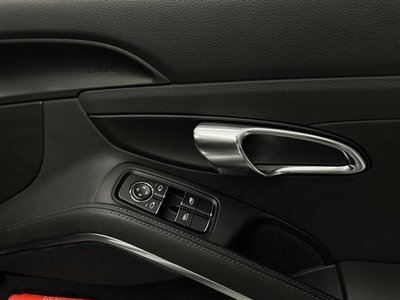 2018 Porsche 718 thumbnail 29