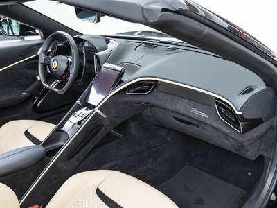 2025 Ferrari ROMA SPIDER thumbnail 12