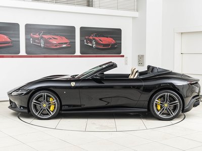 2025 Ferrari ROMA SPIDER thumbnail 16